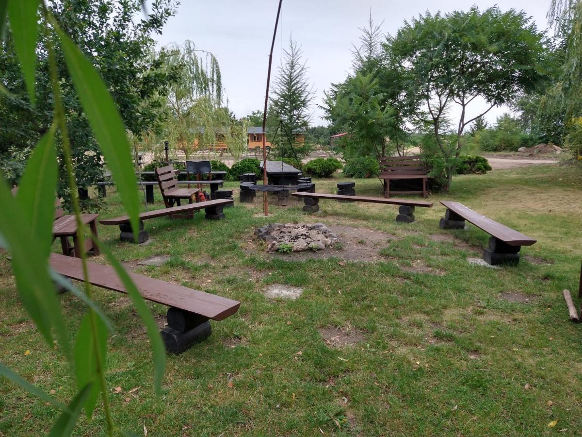 Dom Wczasowy Pieciu Pomostow I Domki Letniskowe Czaplinek Dış mekan fotoğraf